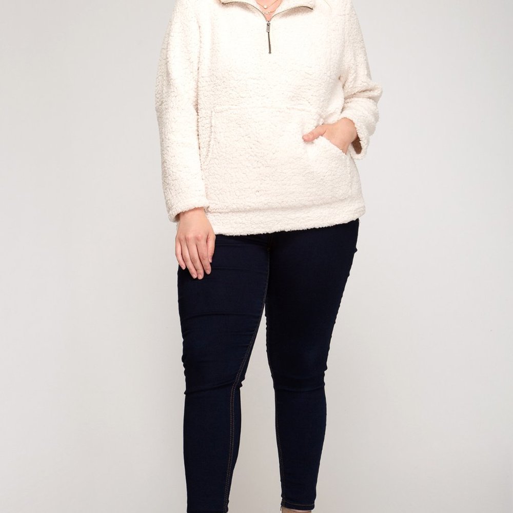 Pullover sweater